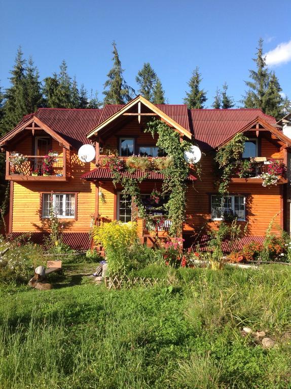 Cottage 12 Months Ворохта Екстериор снимка